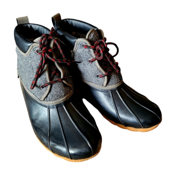 Skecher Duck Rain Ankle Boots Booties Gray and Black Waterproof Size 10 Lace Up - Picture 4 of 8